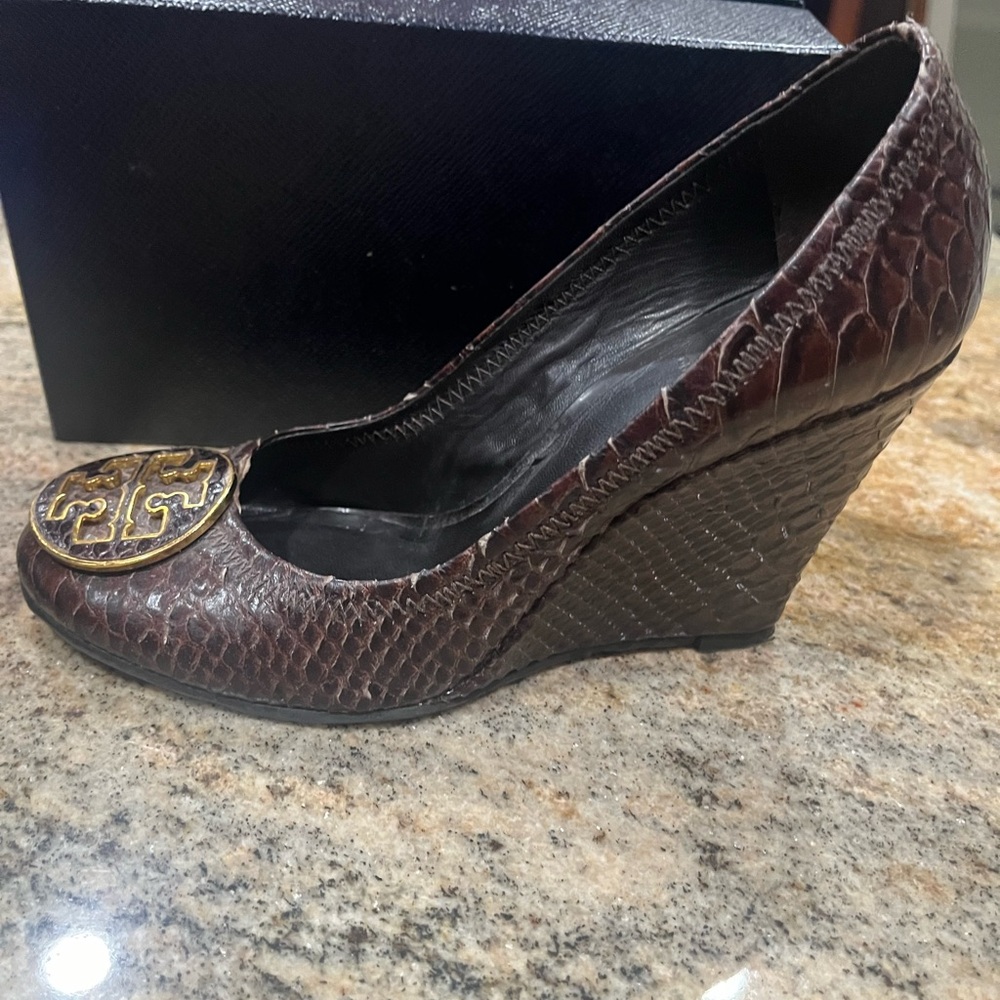 Tory Burch Miller Wedge Heels Size 7
